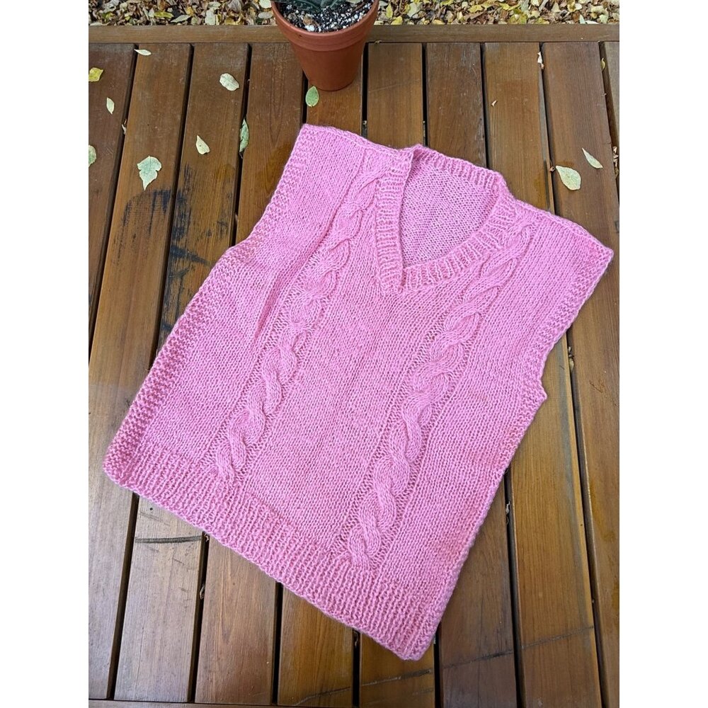 70s Bubblegum Pink Sweater Vest Hand Knit V Neck Unisex Chest 38"